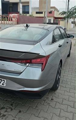 هیوندای ئەلەنترا